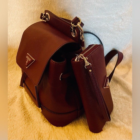 Guess Cordelia Convertible Backpack & Guess Cordelia Zip Around Wallet - Picture 2 of 10